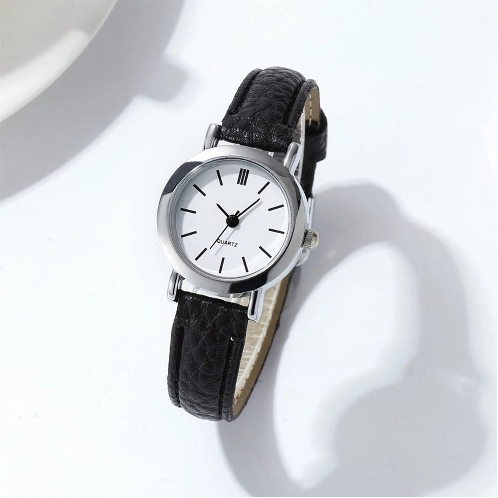 Mini Arabic Elegance – Leather Edition