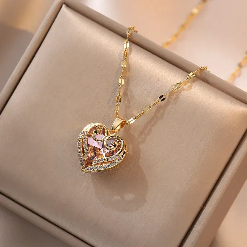 AURORA™️ – Peach Heart Pearl Oyster Clavicle Necklace