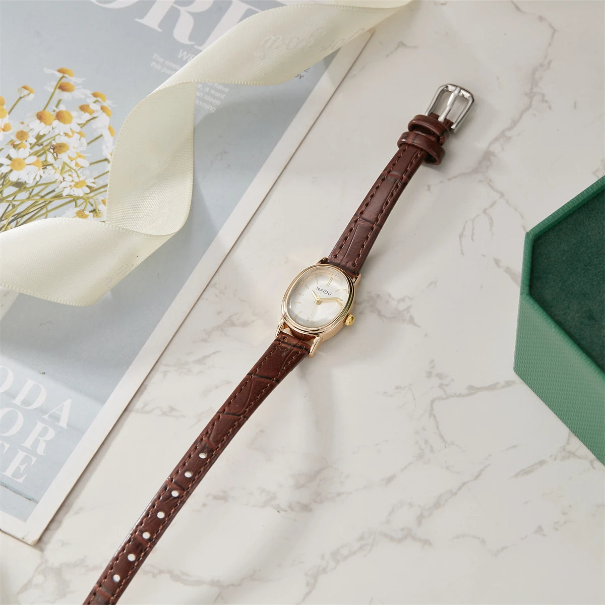 NAIDU™ Oval Classic Leather Watch
