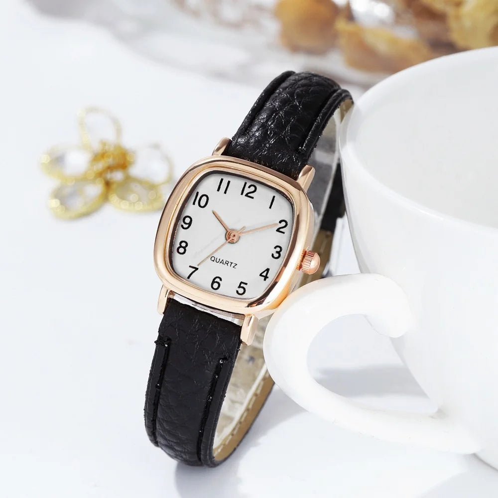Mini Arabic Elegance – Leather Edition